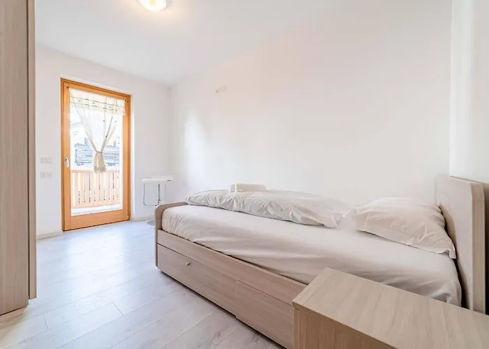 Olivia Caprile (Veneto)